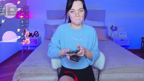 Snapshot of camila_777_ chatting on November 29, 10:46 pm Camila online show from November 29, 10:46 pm