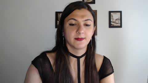 camila online show from January 14, 5:40 am