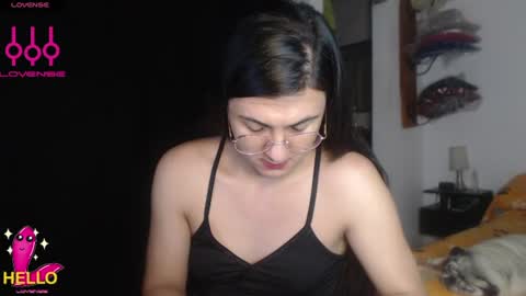 Snapshot of camila_bigcock_ts chatting on July 1, 11:34 am camila online show from July 1, 11:34 am