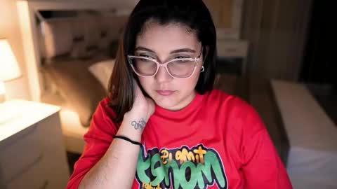 Camila buitrago online show from October 8, 3:37 am