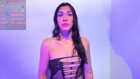 Snapshot of camila_coxx chatting on November 16, 9:31 pm s online show from November 16, 9:31 pm