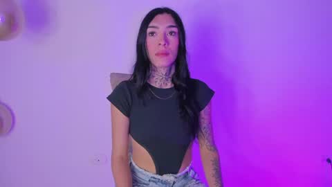  s online show from June 11, 4:10 am