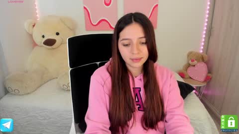  C A M I  online show from December 20, 5:40 pm