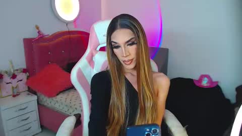 Camila online show from January 9, 8:32 pm