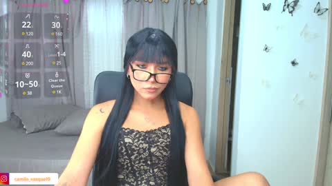 Cami vazques online show from December 1, 10:32 pm