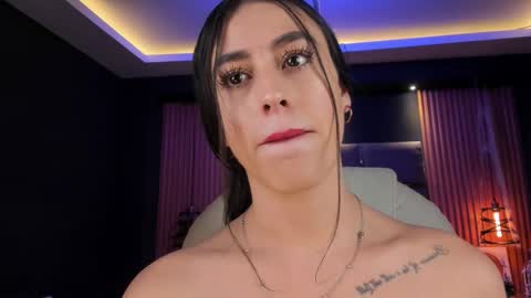 camila_martinez9 online show from November 10, 11:42 am