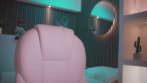 camila_martinez9 online show from January 19, 11:25 am