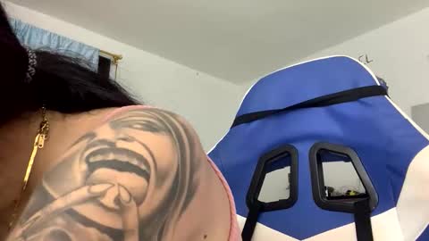 Snapshot of camila_trans19 chatting on November 27, 5:37 pm Camila online show from November 27, 5:37 pm