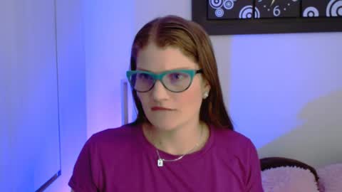 Camila ventura online show from May 18, 5:52 pm