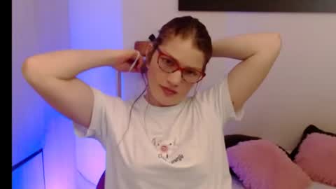 Camila ventura online show from June 15, 1:02 pm
