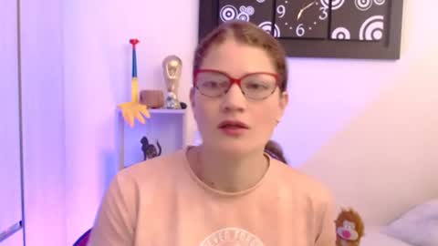 Camila ventura online show from June 20, 12:08 pm