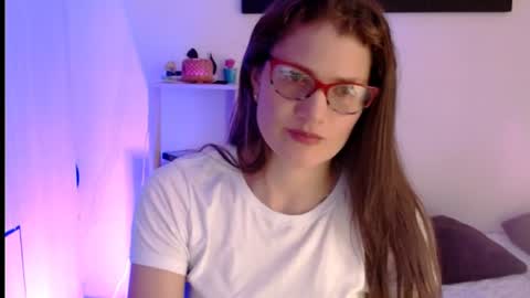 Camila ventura online show from July 29, 1:20 pm
