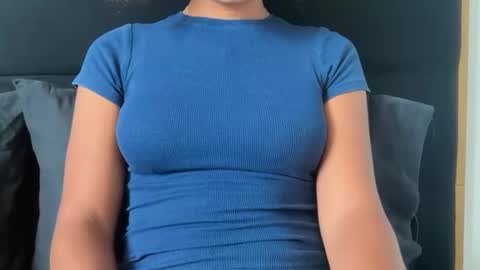 camilabrooks53 online show from September 21, 6:09 pm