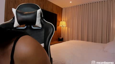 Camila online show from October 9, 1:14 am