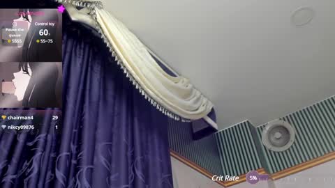 Snapshot of camilahunter__ chatting on December 10, 6:11 am Camila online show from December 10, 6:11 am