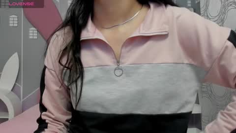 Snapshot of camilahunter__ chatting on January 8, 3:08 am Camila online show from January 8, 3:08 am