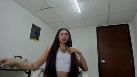 CamilaLady online show from March 28, 6:35 am