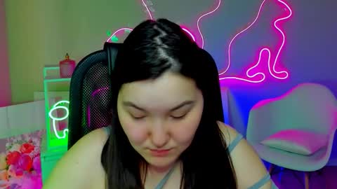 camilamartiez online show from March 28, 1:11 pm