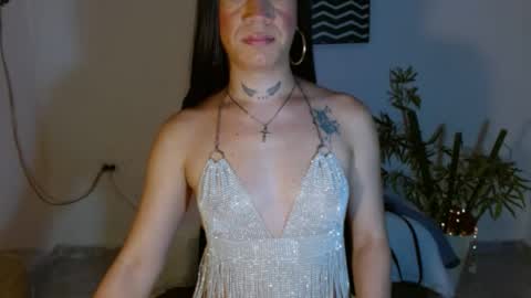 camilaparrisx online show from July 18, 2:38 am