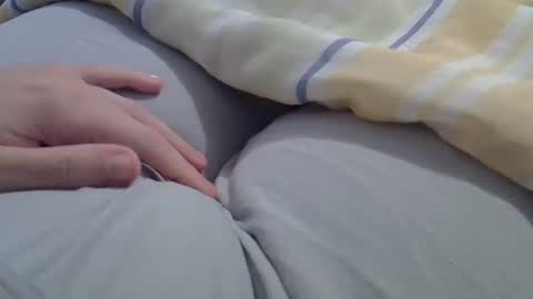 flash 50 tokens BIG CLIT  tits pussy. masturbation big clit 150 tokens fingers inside pussy 1000 tk  pump big clit 300 tk online show from December 13, 8:04 pm