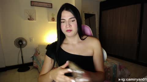 X IGcamiryan01 online show from January 19, 12:49 am