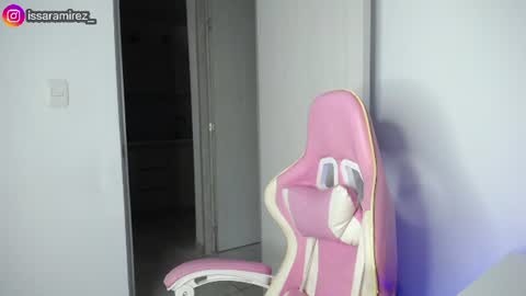 X IGcamiryan01 online show from June 24, 11:04 pm