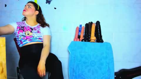 Snapshot of camilasexyhorny chatting on May 28, 3:15 am camilasexyhorny online show from May 28, 3:15 am
