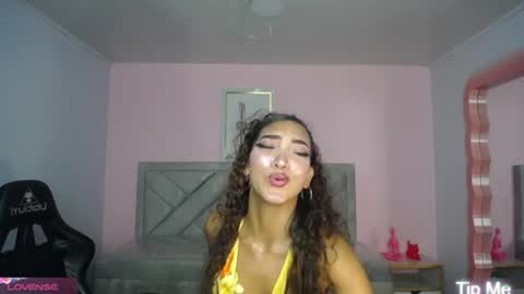 Snapshot of camilavixen_ch chatting on June 13, 1:53 pm camila online show from June 13, 1:53 pm