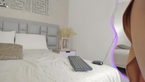 camile carter online show from February 25, 8:07 pm