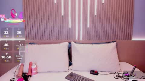 camile_cute online show from October 18, 8:09 pm