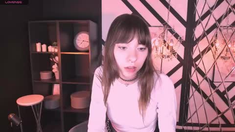 Camilla online show from March 21, 5:34 am