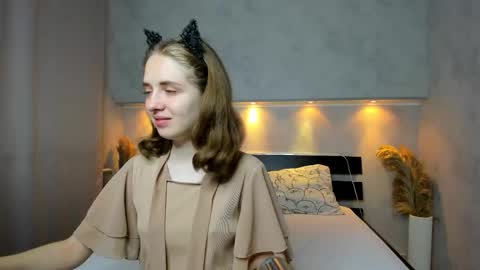 Camilla online show from September 10, 12:21 am