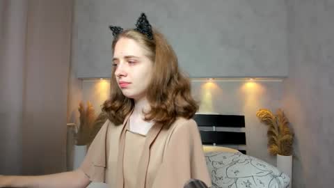 Camilla online show from September 14, 12:10 am