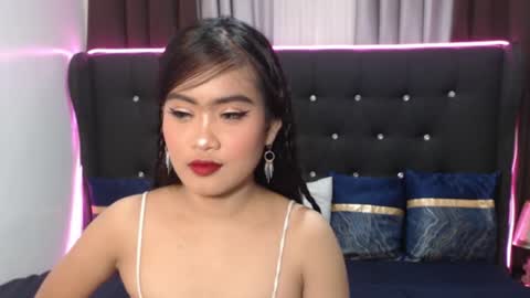 camilla_morena online show from October 17, 5:10 am