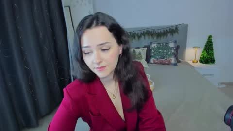 Snapshot of camilla_rowen chatting on December 21, 11:06 am Camilla online show from December 21, 11:06 am