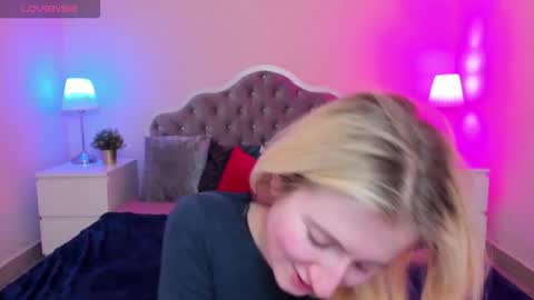 camilladreamer online show from November 29, 7:17 pm