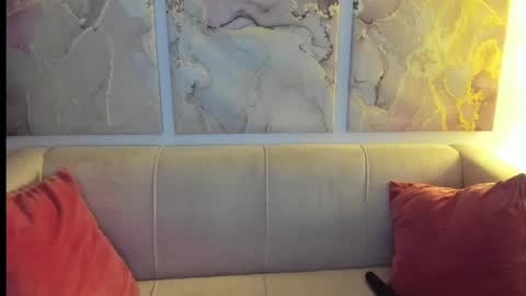 Snapshot of camilladreamer chatting on April 20, 10:22 pm camilladreamer online show from April 20, 10:22 pm