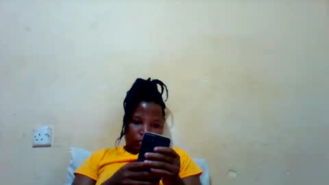 Snapshot of camillah_sweet chatting on June 25, 7:18 pm camillah_sweet online show from June 25, 7:18 pm