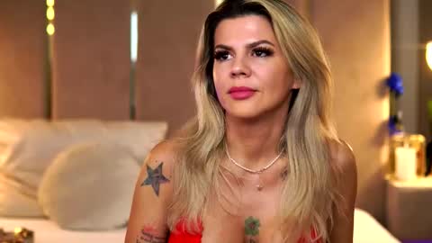 Snapshot of camillastarr chatting on December 14, 1:16 pm Camy online show from December 14, 1:16 pm