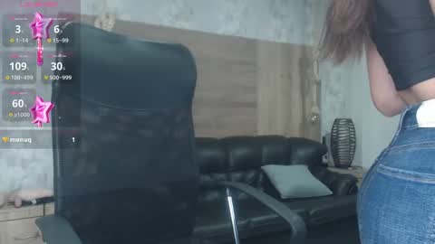 Snapshot of camille_diaz19 chatting on March 3, 10:20 pm Camille online show from March 3, 10:20 pm