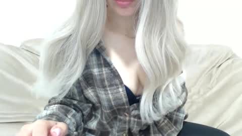 CamilleBunny online show from March 28, 2:33 am