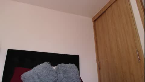 Snapshot of camilo_contre21 chatting on October 2, 6:04 pm camilo_contre21 online show from October 2, 6:04 pm