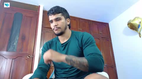 camilo_contre21 online show from May 30, 11:35 pm