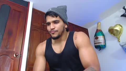 camilo_contre21 online show from July 26, 7:10 pm