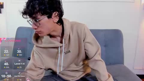 Snapshot of camilo_stark chatting on June 20, 3:20 am Camilo online show from June 20, 3:20 am