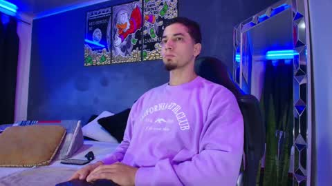 Snapshot of camiloalvarezzz3 chatting on February 28, 10:30 am CAMILO online show from February 28, 10:30 am