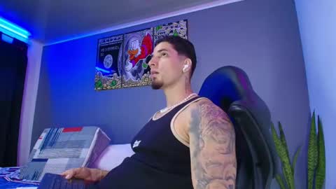 Snapshot of camiloalvarezzz3 chatting on September 12, 8:31 pm CAMILO online show from September 12, 8:31 pm