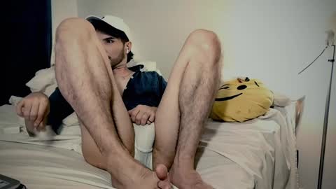 camilo online show from February 2, 4:05 am