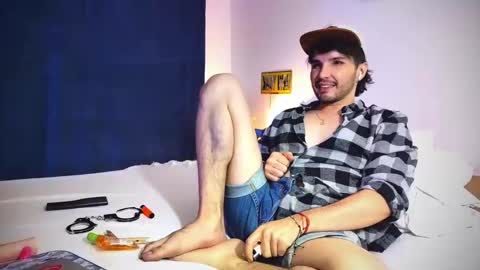 camilo online show from February 11, 4:11 am