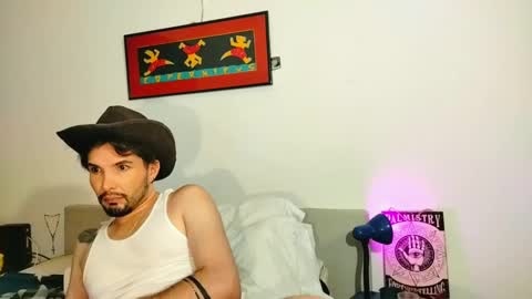 camilo online show from November 9, 1:26 am